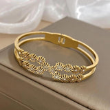 Vintage Daisy Charm Steel Bangles Bracelets for Women