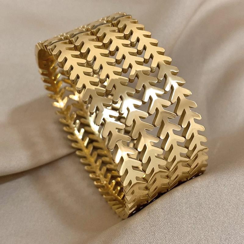 316L Stainless Steel Golden Thick Heavy Leaf Shape Bracelet Bangle for Women