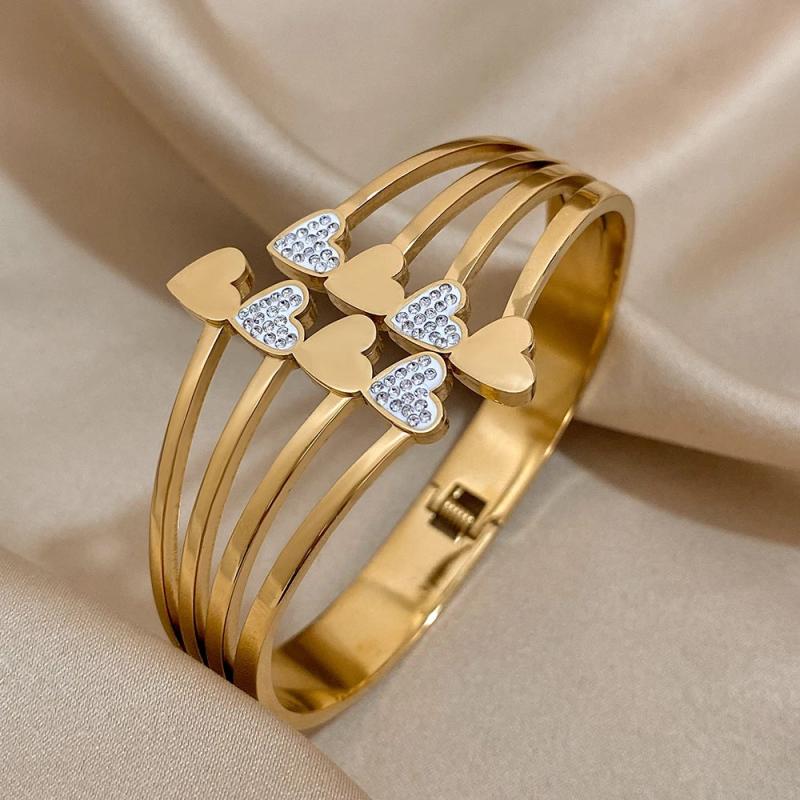Chunky Love Heart Charm Wide Bangles Bracelet 18K Plate Stainless Steel Jewelry