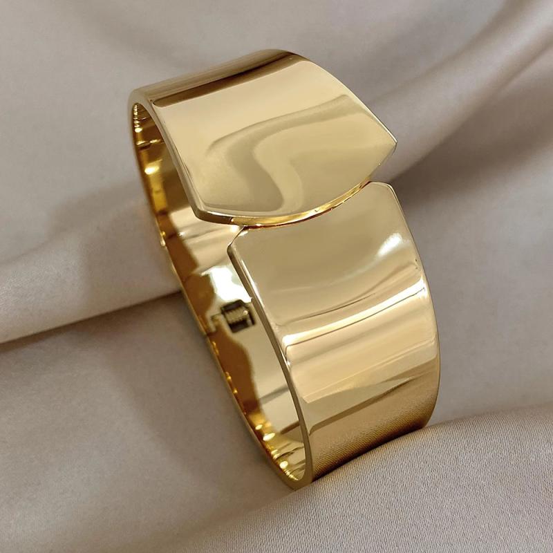 316L SS 18K Plated Wide Cuff Bracelet Classic Bangle