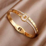 Stainless Steel Letter B Charm Bracelet for Women Punk Style Rust-proof