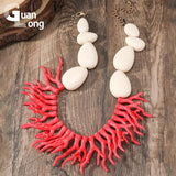 Exaggerated Coralline Chain Necklace with Round Beaded Resin Pendant