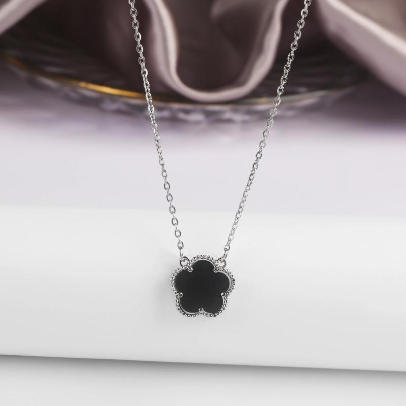 Plated Gold/Silver Five Leaf Flower Necklace 15mm Natural Gem Necklace