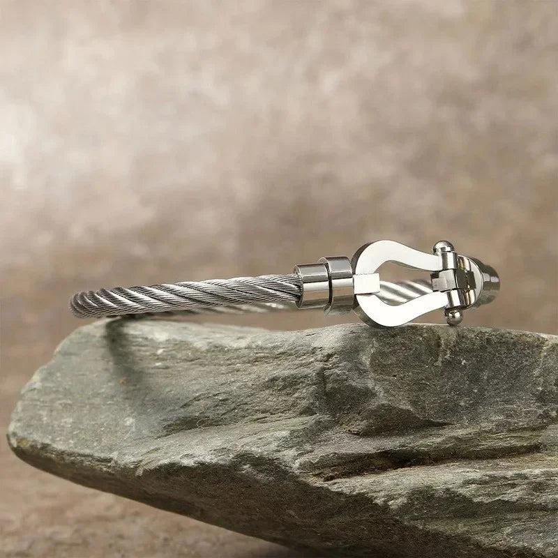 Horseshoe Bracelet Magnet Clasp Stainless Knot Chain Braided Couple Jewelry