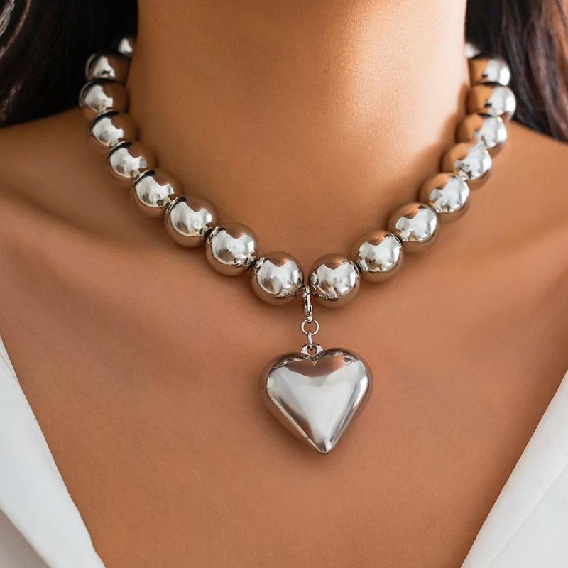 Gothic Hollow Heart Pendant Choker Necklace Punk Jewelry