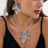 Big Flower Clavicle Necklace Metal Chain Punk Statement Jewelry