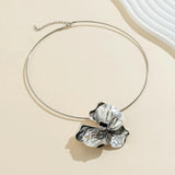 Vintage Silver Petal Pendant Collar Necklace for Women Choker Neck