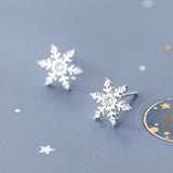 Trustdavis 925 Sterling Silver Snowflakes Stud Earrings