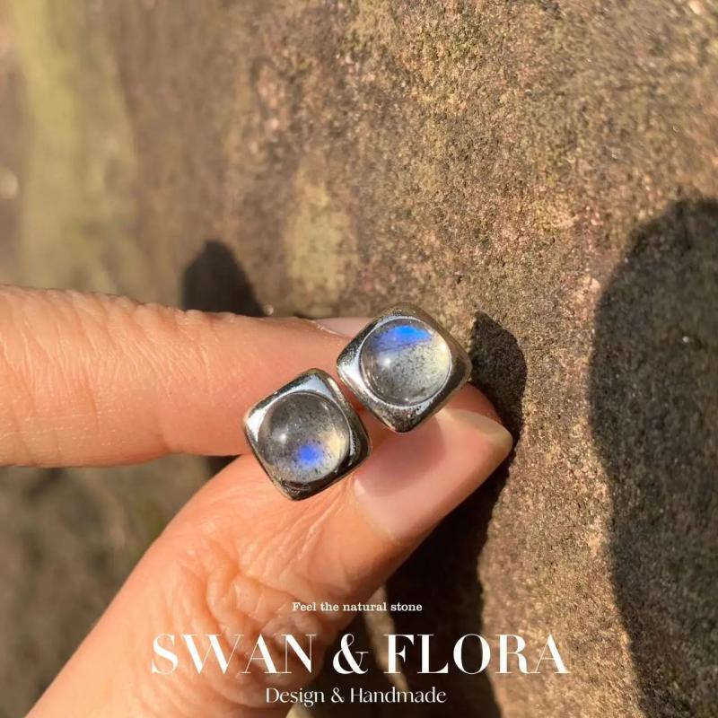 6MM Moonstone Stud Earrings 925 Silver Women's Jewelry Green
