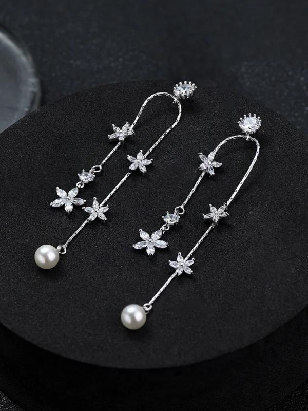 925 Silver Snowflake Pendant for Her