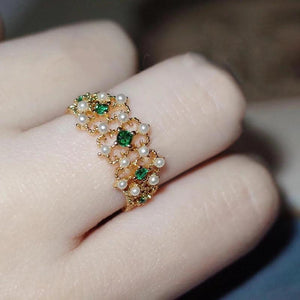 Green Diamond Pearl Hollow Engagement Ring