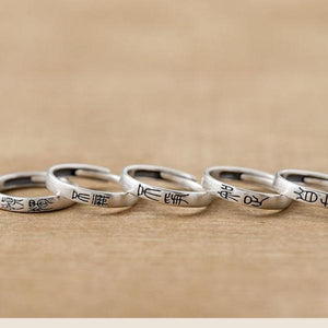 Titanium Steel Anti-Fade Retro Pearl Fritillary Ring for Women