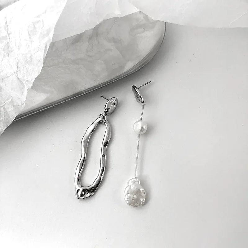 Asymmetric Metal Pearl Earrings Retro Style Ms Jewelry Gift