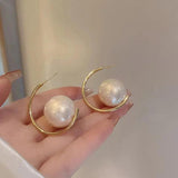 Silver Needle Pearl C-Shaped Earrings