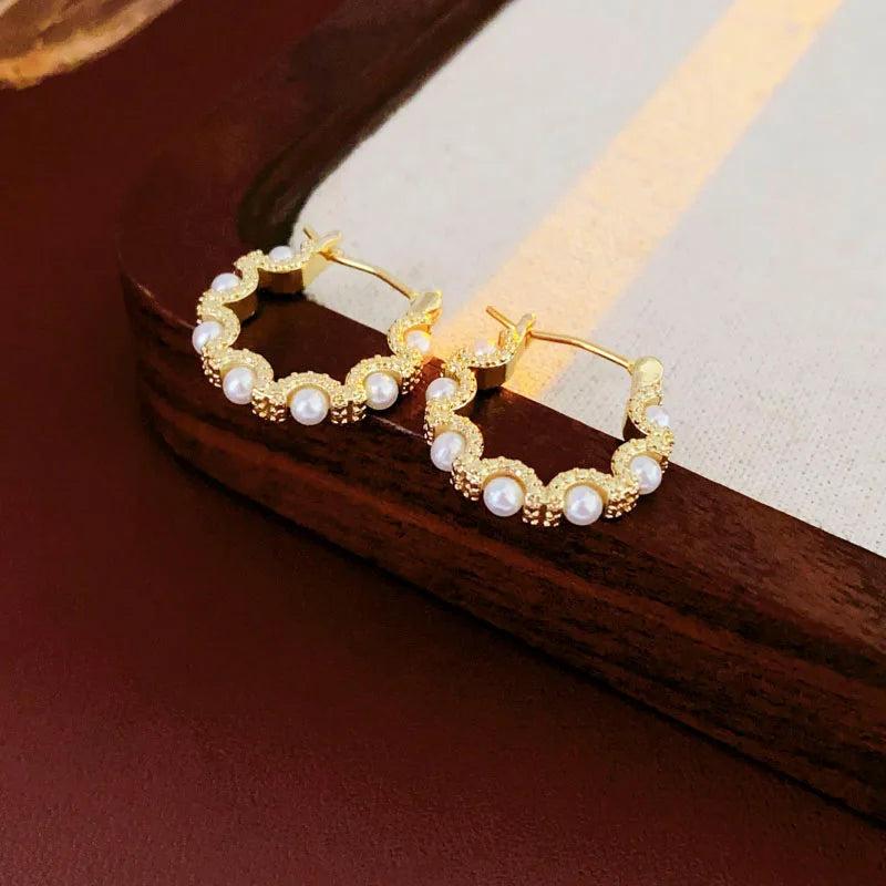 French Vintage Round Pearl Metal Earrings for Women Style Earrings
