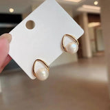 High Class Natural Freshwater Pearl Earrings for Women