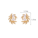 French High Stereoscopic Leaf Texture Pearl Delicate Earrings