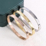 Unique Circle of Leaves Bracelet For Women