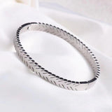 Unique Circle of Leaves Bracelet For Women