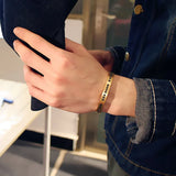 European American Women's Retro Bracelet