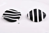 Japanese & Korean Style Wavy Tortoise Shell Earrings