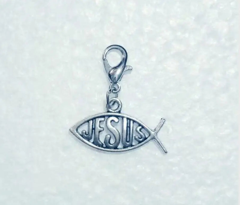 Jesus Fish Christian God Pendant Charms with Lobster Clasp 30pcs