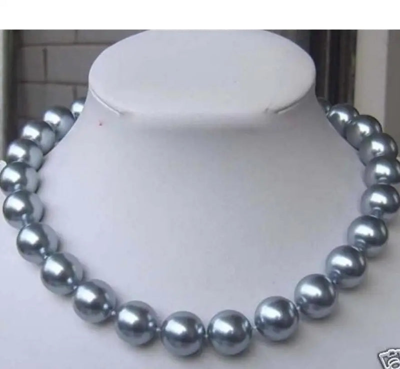 Gray Sea Shell Pearl Necklace 18in
