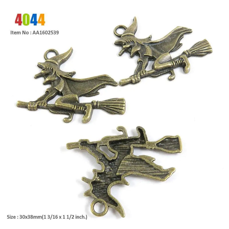 Witch Sorceress Gourd Tree Leaf Giraffe Charms