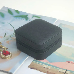 Jewelry Organizer Display Travel Case PU Leather Portable Necklace Box
