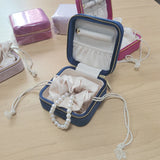 Portable Jewelry Box Leather Storage Organizer Display Travel Jewelry Case Boxes