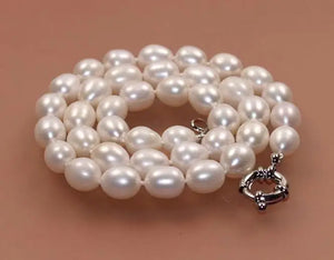 Akoya Pearl Necklace 8-9mm Natural Fresh Water Cultured 18"