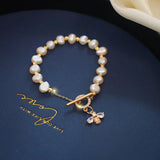 Natural Pearls Retro Bracelet with Little Bee Charm
