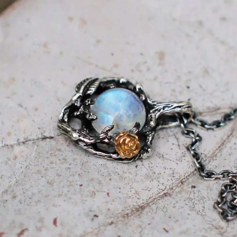 925 Silver Necklace Moonstone Flower Pendant Twig Leaf Separation Necklace