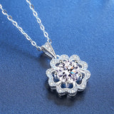 925 Sterling Silver Pendant with 1ct D Moissanite Stone