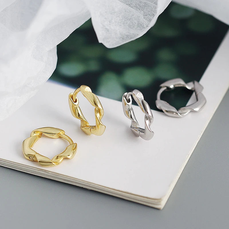 Vintage Geometric Twist Huggie Round Hoop Earrings
