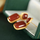 ER92 Vintage Agate 24KT Stud Earrings