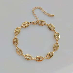 Polymer Clay Heishi Beads Bracelet with Natural Pearl Pig Nose Arrow Chain