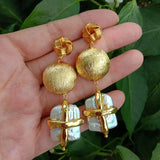 KKGEM 20mm Coin Bead Earrings Natural Keshi Pearl Dangle Stud