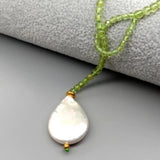KKGEM 25'' Natural Keshi Pearl Peridot Lariat Necklace