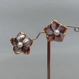 KKGEM 20mm Sea Shell Carved Flower Stud Earrings
