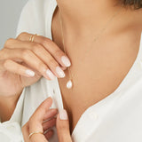 Single Fresh Water Pearl Pendant Necklace 14K Chain Choker