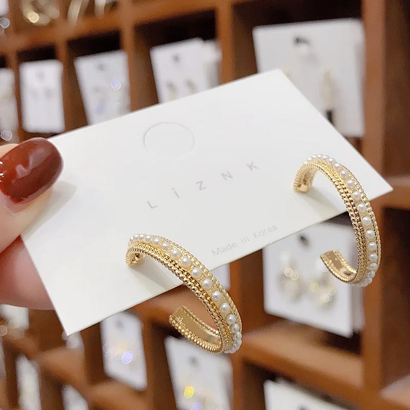 Korea Hoop Earrings Pair with Pearl for Women