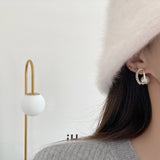 Korea Hot Selling 925 Silver Earrings with Pearl