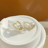 Korea Hot Selling 925 Silver Earrings with Pearl