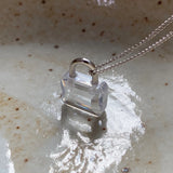Korea Light 925 Silver Zircon Mini Lock Necklace with Clear Zircon Pendant