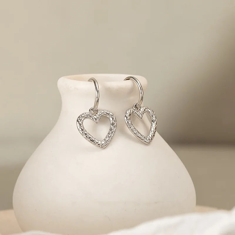 925 Silver Snake Skin Texture Heart Earrings for Women