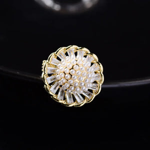 Stylish Sunflower Pearl Brooch Pin for Shirts, Cardigans - Small Size