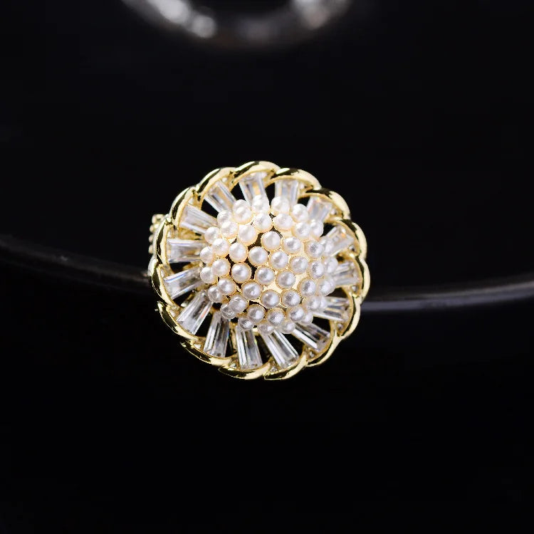 Stylish Sunflower Pearl Brooch Pin for Shirts, Cardigans - Small Size