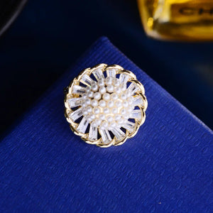 Stylish Sunflower Pearl Brooch Pin for Shirts, Cardigans - Small Size