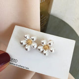 Pearl Flower Clip on Earrings Daisy Shape Clip Earrings Without Piercing